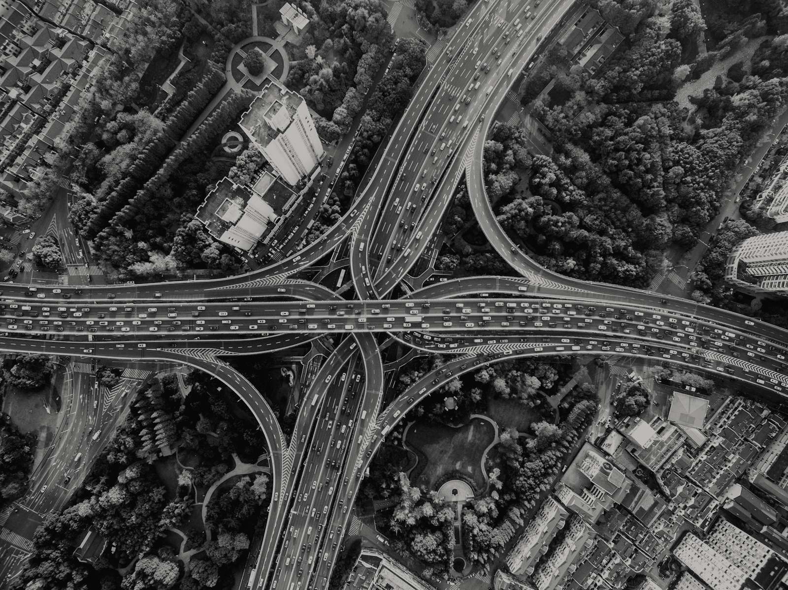 Aerial view of a highway interchange — routes exchanging traffic between systems